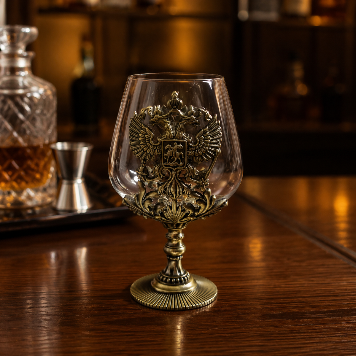 Aura & Hues Imperial Eagle Heritage Goblet Handcrafted Vintage Antique Gold Wine Glass Chalice with Double Headed Eagle for Bar Decor