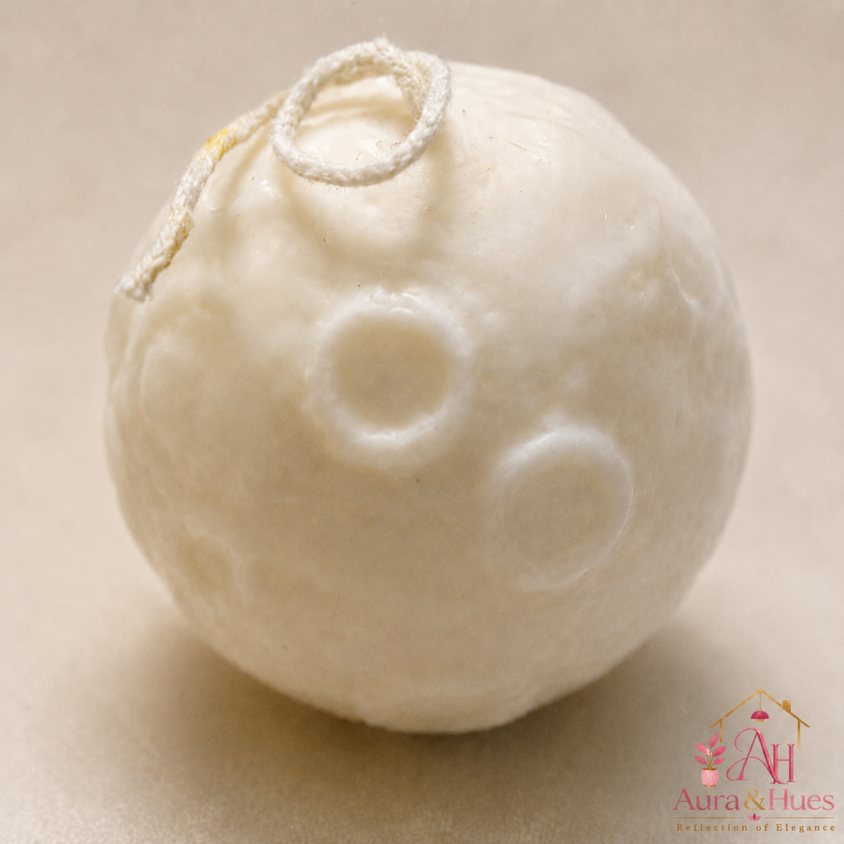 Aura & Hues Moon-Shaped Vanilla Scented Candle, Handcrafted Ivory Sphere Candle with Crater Texture, Decorative Candle for Home Décor, Birthday & Housewarming Gifting