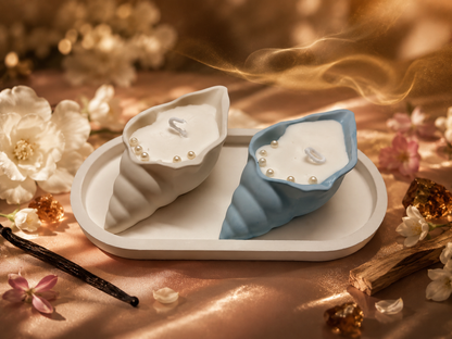 Aura & Hues Shell-Shaped Scented Candle Set of 2 with Oval Tray, Blue & White, Leather Blossom & Oudh Fragrances, Decorative Candles for Home Décor & Gifting, 20 × 10 × 4 cm