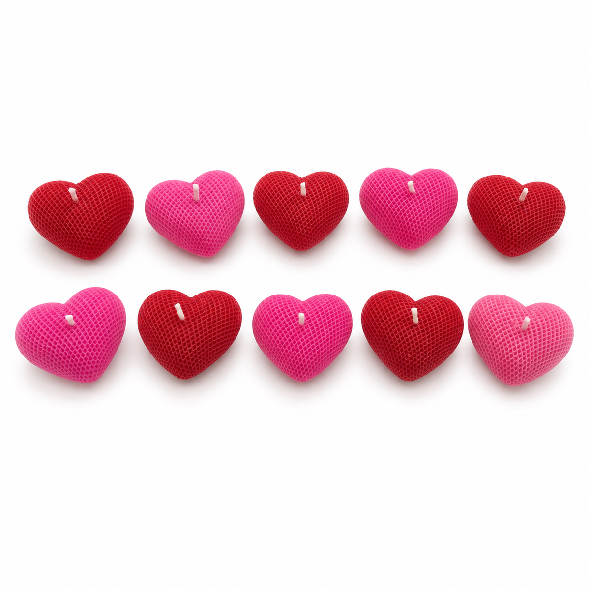 Aura & Hues Heart-Shaped Scented Candles, Pack of 6, Pink & Red, Rose & Sandalwood Fragrance, Hand-Poured Wax with Cotton Wicks for Romantic Décor & Gifting, 4 × 4 × 1.5 cm Each