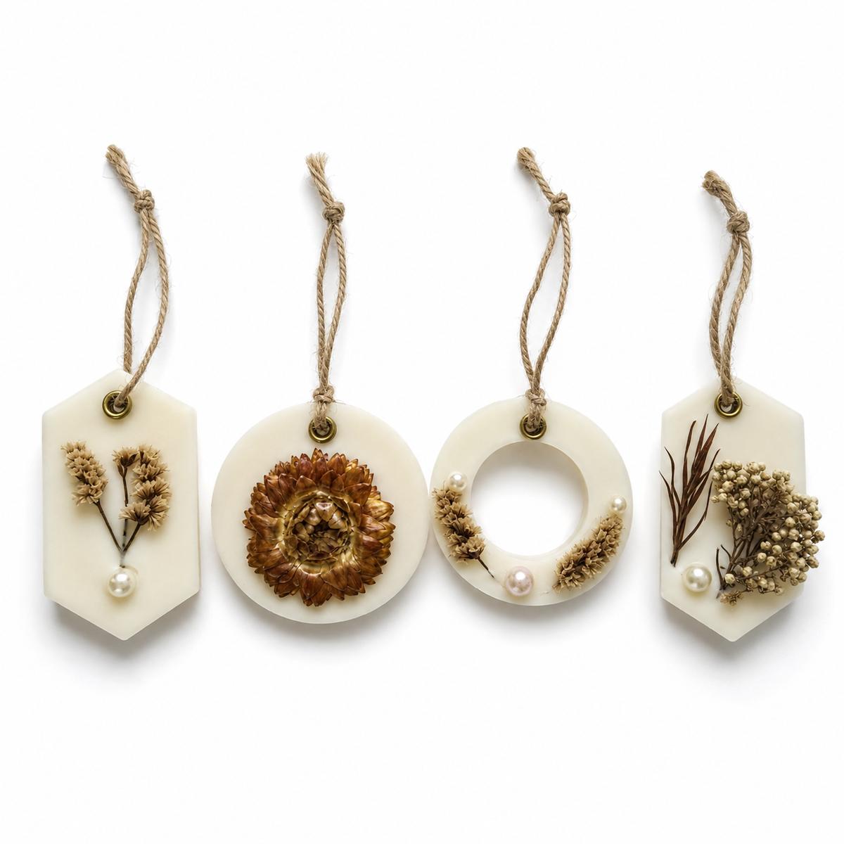 Aura & Hues (set of 2) Botanical Wax Sachets with Dried Floral Decorations,(Random shape and designs)