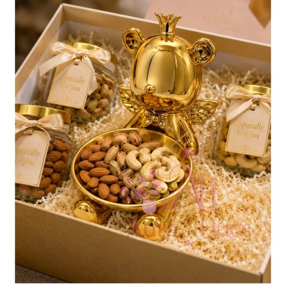 Royal Bear Golden Decorative Statue with Multipurpose Golden Tray